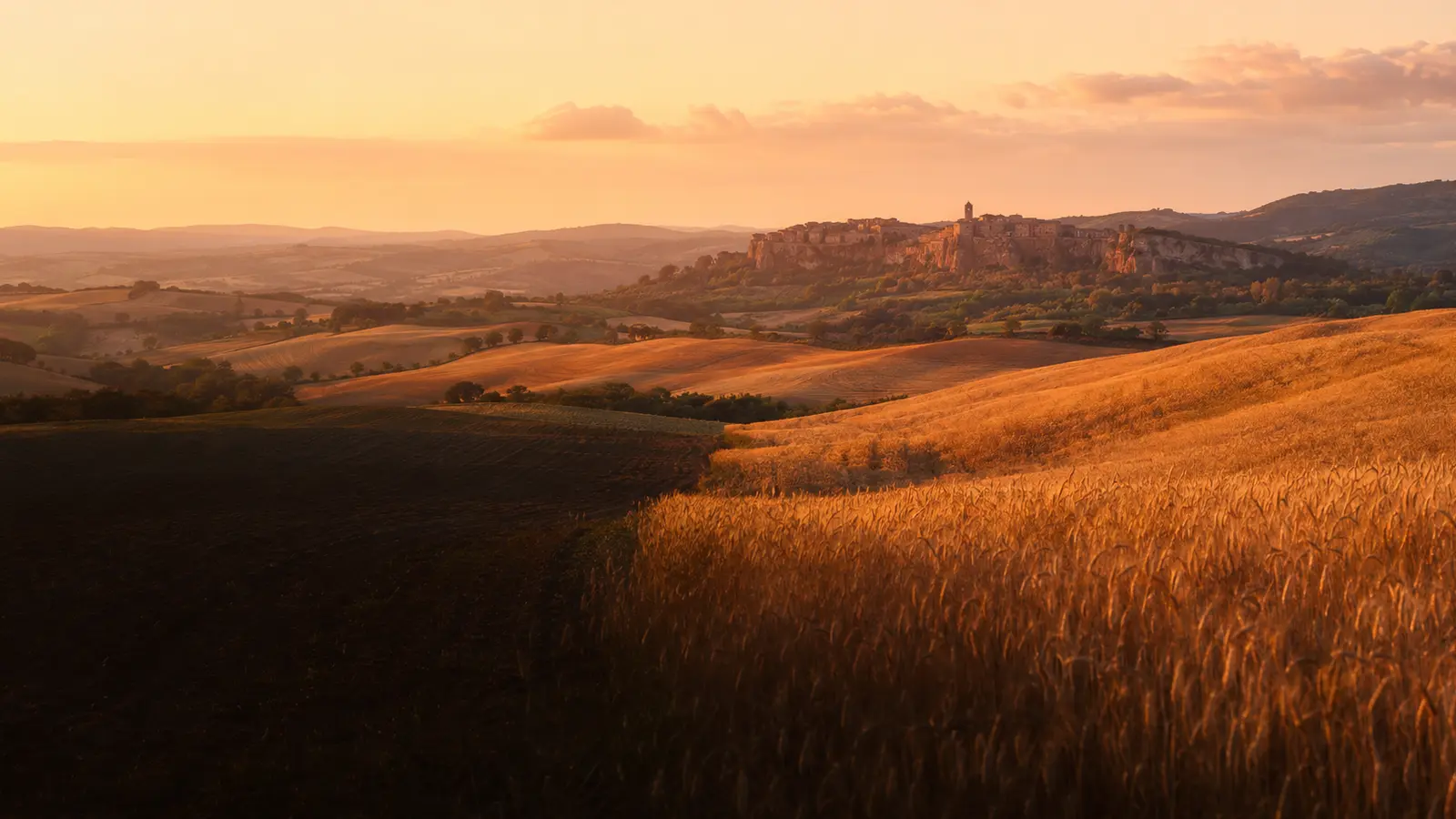 Paesaggio della Maremma al tramonto